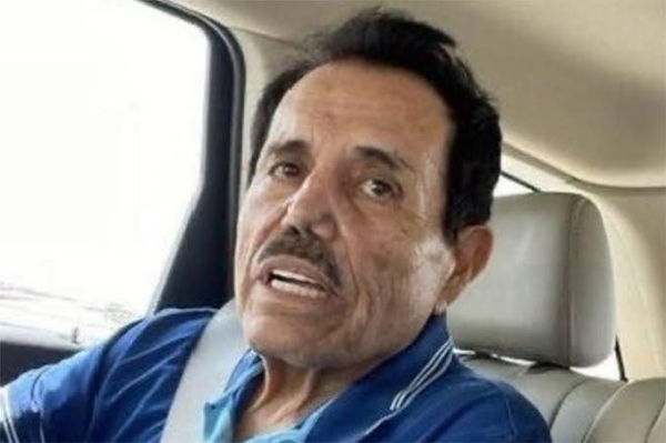 El Mayo Zambada ratifica a su abogado pese a advertencias